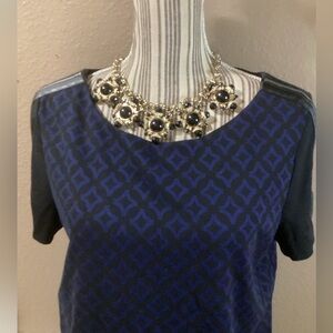 Dana Buchman Navy and Black Geometric Blouse
